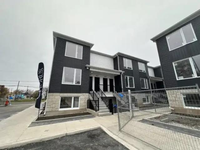 Townhouse for rent in Niagara, Ontario