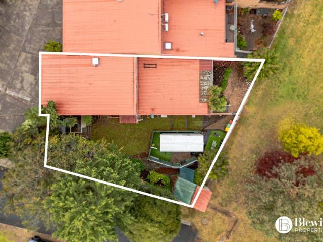 Townhouse for sale in Queanbeyan, New South Wales