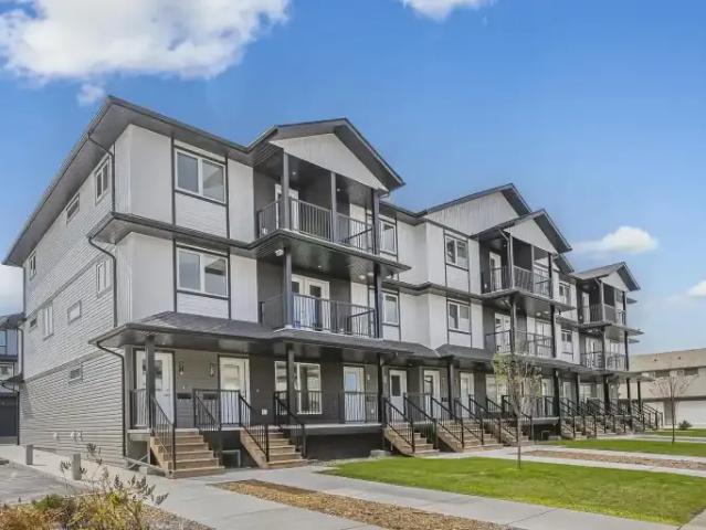 Townhouse for rent in Saskatoon, Saskatchewan
