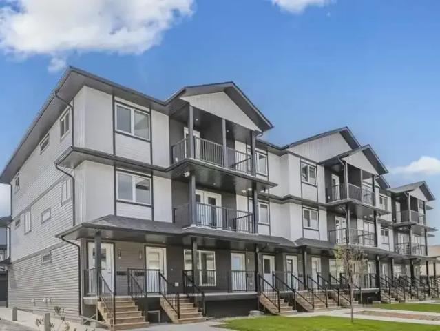 Townhouse for rent in Saskatoon, Saskatchewan
