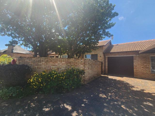 House for rent in Roodepoort, Gauteng