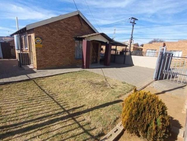 House for rent in Bloemside Phase 2, Bloemfontein