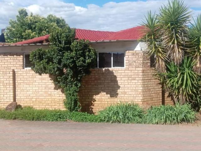 House for rent in Dr Kenneth Kaunda, North West