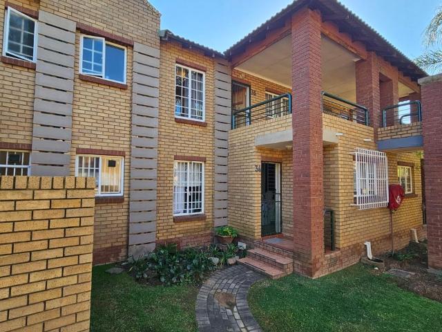 House for rent in Waterkloof, Gauteng