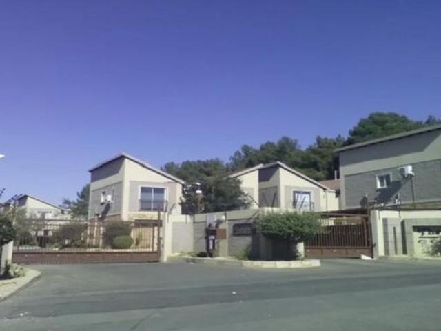 House for rent in North & Sandton, Randburg