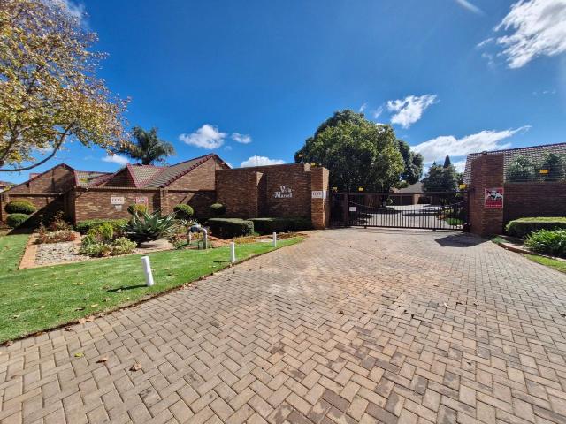 House for rent in Waterkloof, Gauteng