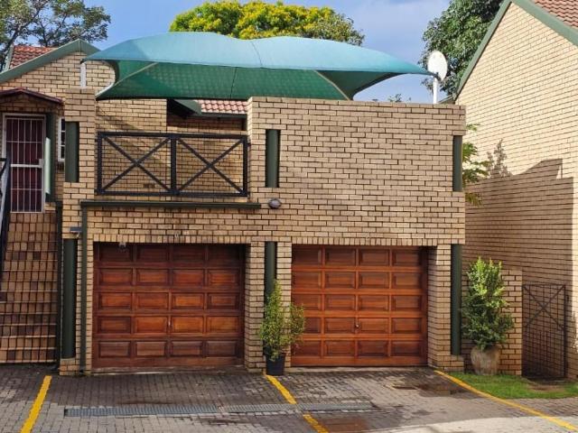 House for rent in Waterkloof, Gauteng