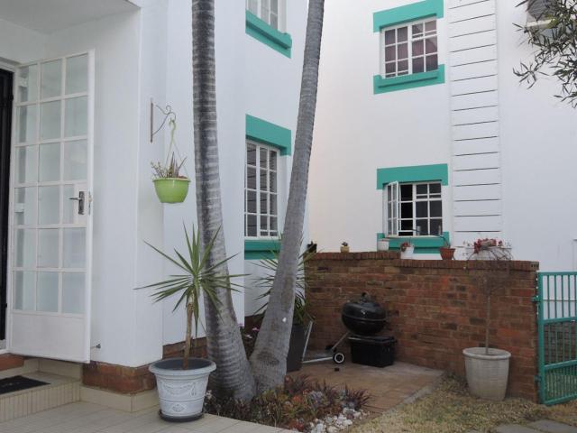 House for rent in Waterkloof, Gauteng