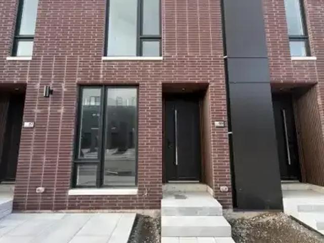 Townhouse for rent in Niagara, Ontario