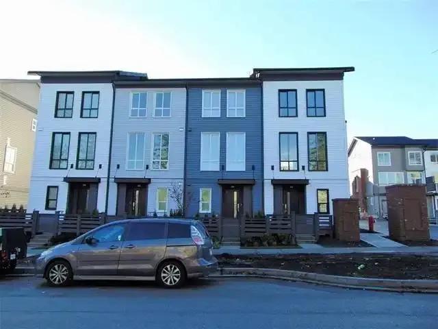 Townhouse for rent in South Surrey, Surrey