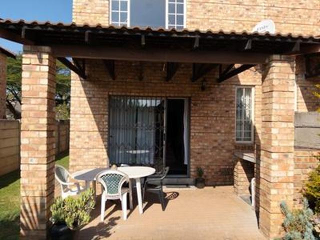 Townhouse for rent in Randburg