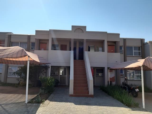 House for rent in Vosloorus, Gauteng
