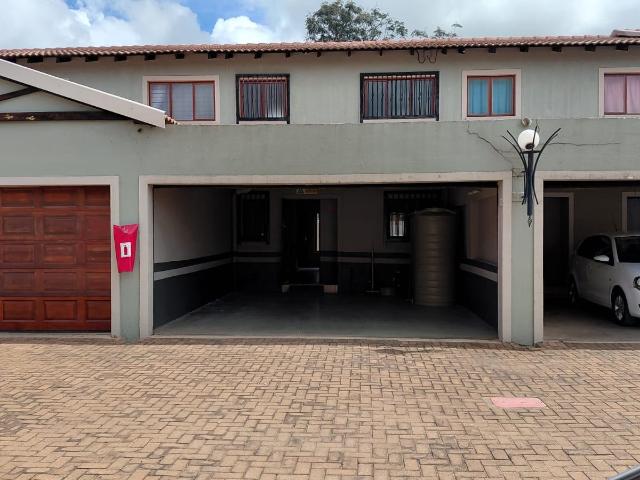 House for rent in Green Hills, Randfontein Local Municipality