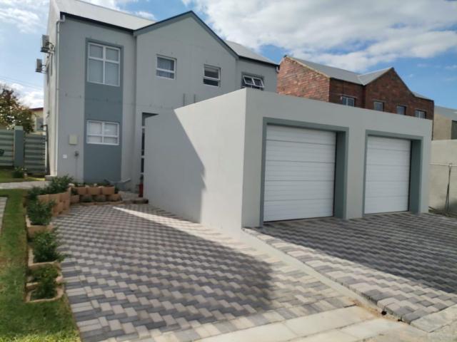 House for rent in Onverwacht, Western Cape