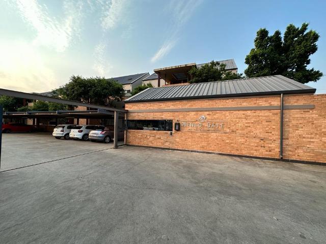 House for rent in Waterkloof, Gauteng