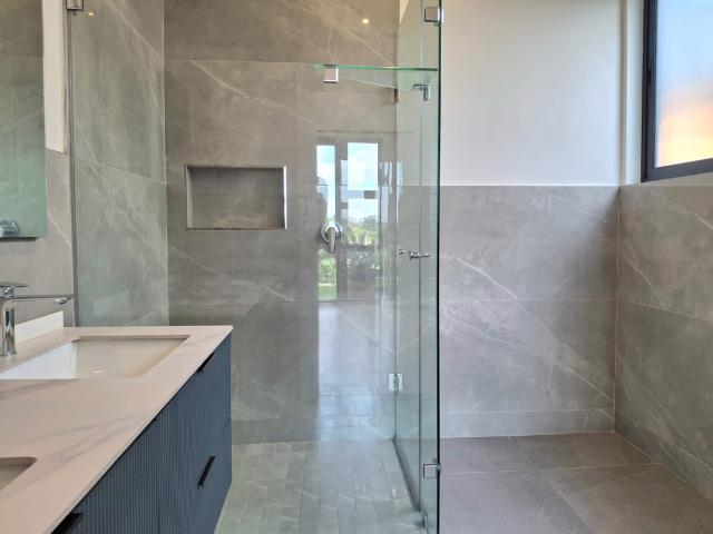 Townhouse for rent in Princess Grant, Kwazulu-natal