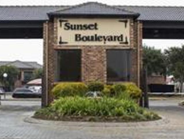 Townhouse for rent in Ekurhuleni, Gauteng