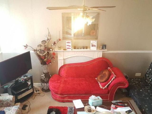 Townhouse for rent in Hamilton, Old Wharf