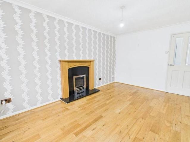 Townhouse for rent in Egginton, East Midlands