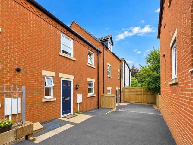 House for rent in Compton, Derbyshire Dales