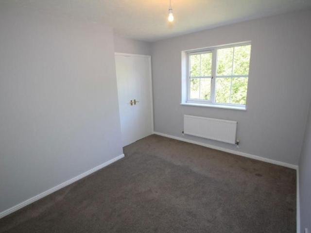 Townhouse for rent in Baswich, Staffordshire