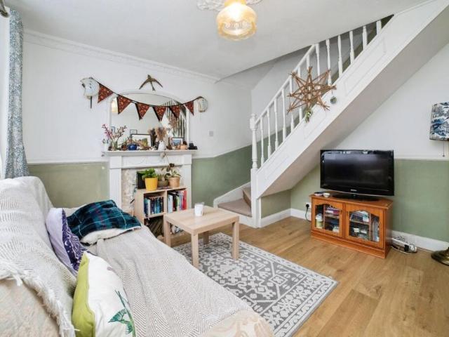 Townhouse for rent in Dalestorth, Skegby