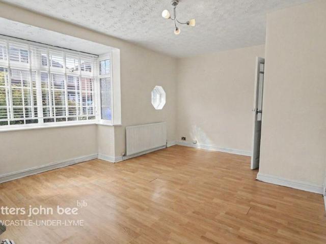 Townhouse for rent in Tunstall, Stoke-on-Trent