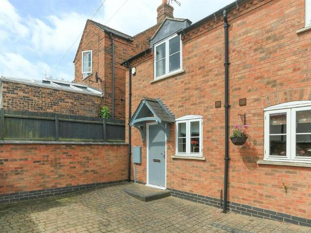 Townhouse for rent in Stanford On Avon, Leicestershire