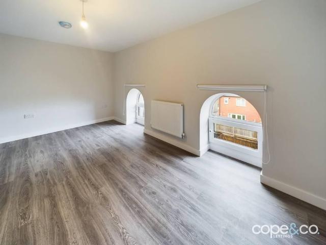 Townhouse for rent in Alfreton CP, Amber Valley