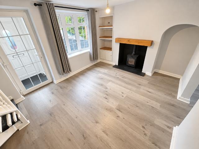 Townhouse for rent in Wem Urban, Wem