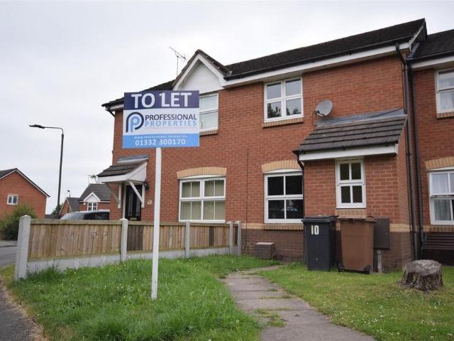 Townhouse for rent in Caldermill, East Midlands