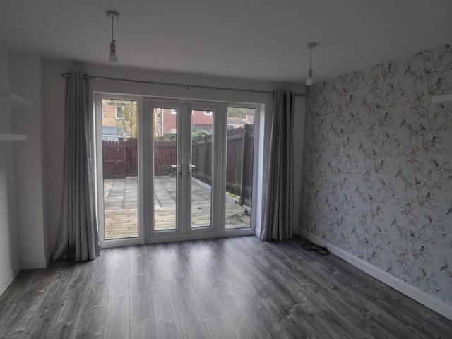Townhouse for rent in South Yorkshire