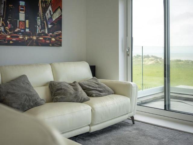 Townhouse for rent in Crosby, Sefton