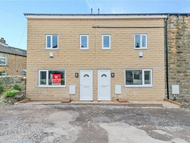 House for rent in Birkenshaw, West Yorkshire