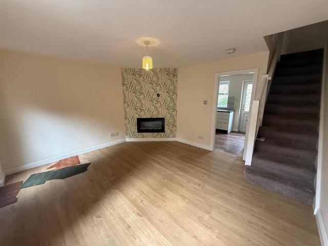 Townhouse for rent in West Yorkshire