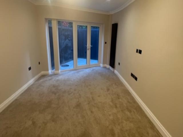 Townhouse for rent in Bromley-by-Bow, Poplar Grove