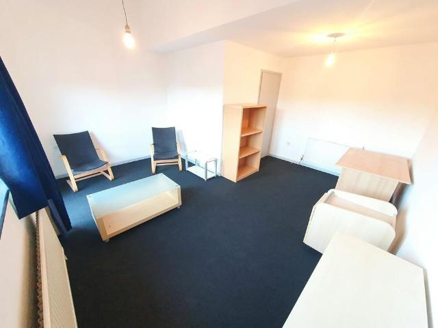 Townhouse for rent in Clover Hill, East Bank