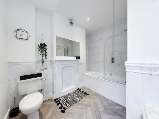 Townhouse for rent in Jewellery Quarter, Isle Of Man