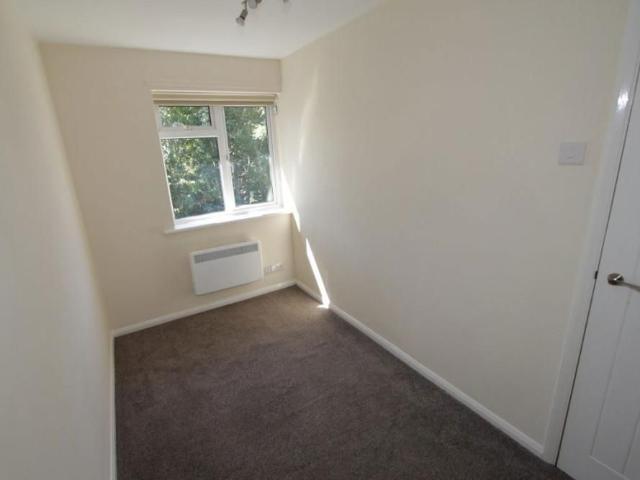 Townhouse for rent in Beaconside, Baswich