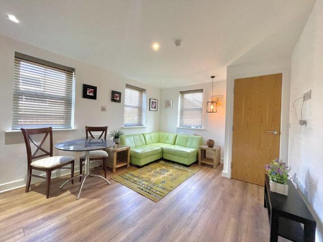 Townhouse for rent in West Yorkshire