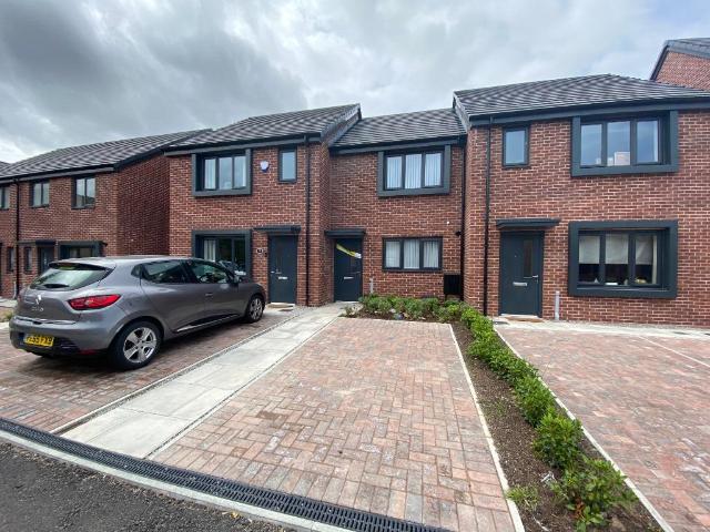 House for rent in Calderstones