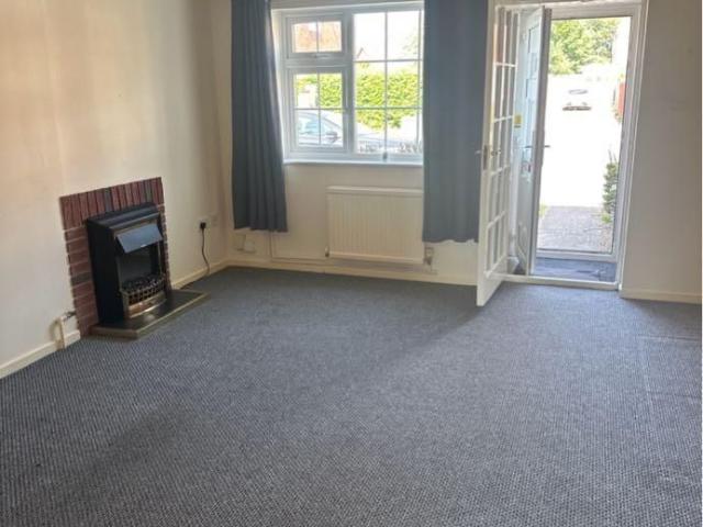 Townhouse for rent in East Bank, Norfolk