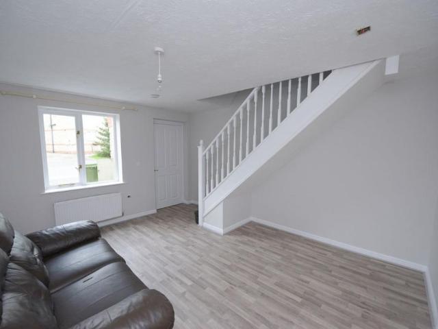 Townhouse for rent in Staveley CP, Loundsley Green