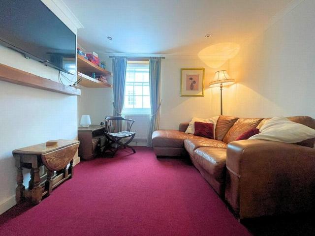 Townhouse for rent in Monmouth, Wales