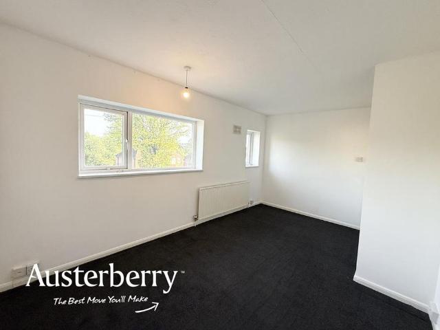 Townhouse for rent in Clayton, Butterton