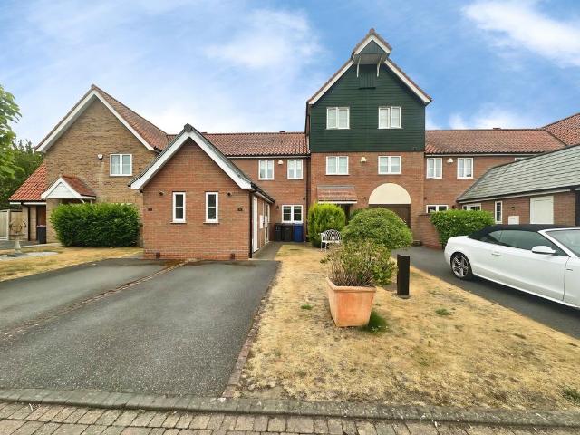 House for rent in Burton Waters, Ingleby