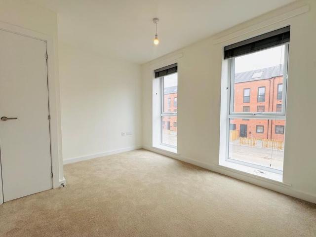 Townhouse for rent in Froggatt, East Midlands