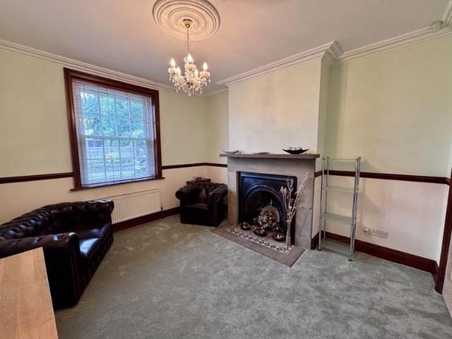 Townhouse for rent in Hightown, Congleton