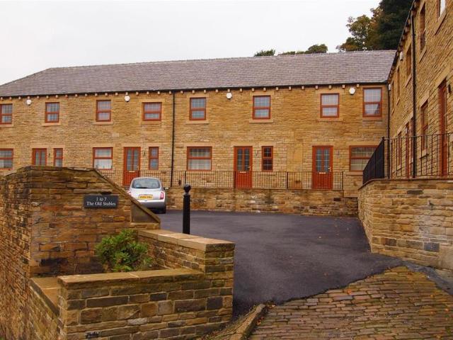 House for rent in Copley, Savile Park
