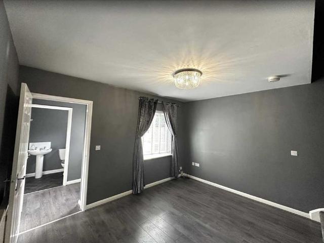 Townhouse for rent in Frodingham, Dragonby